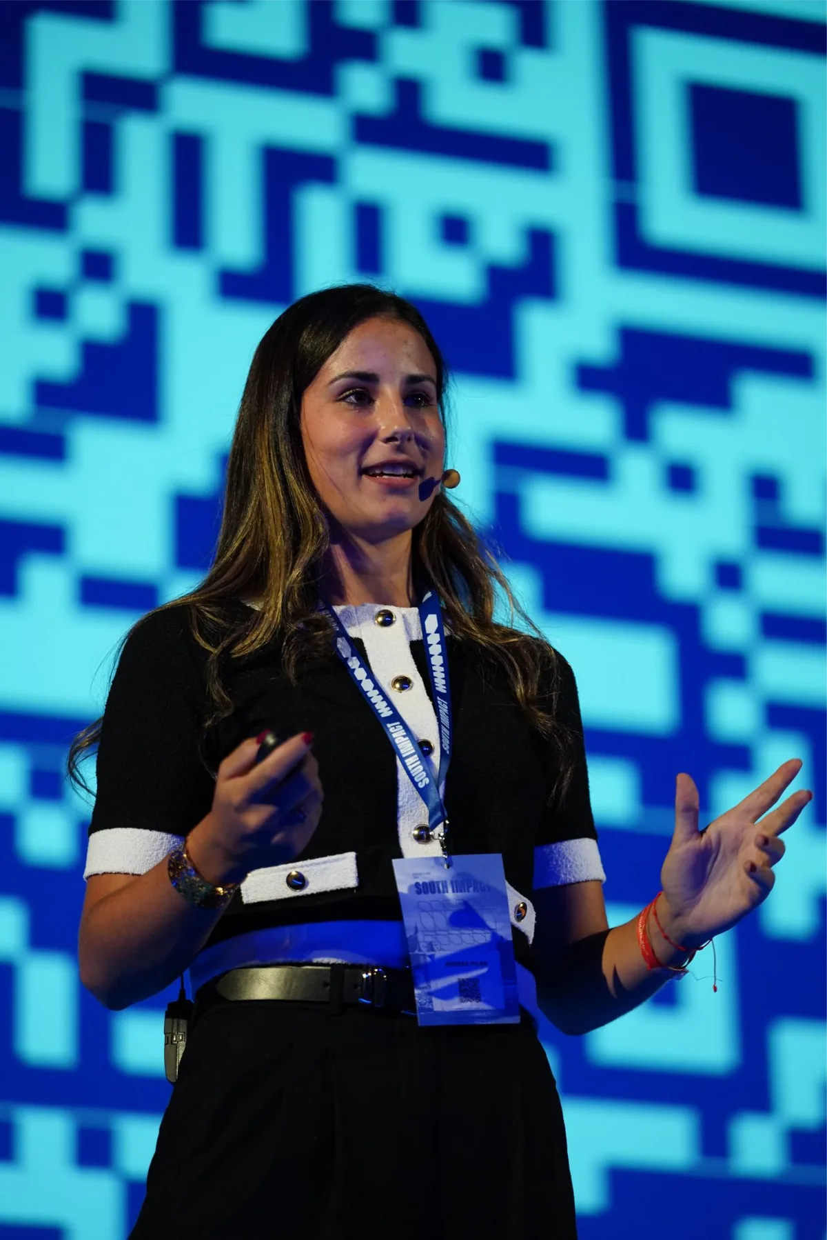 Andrea Pilan en una conferencia